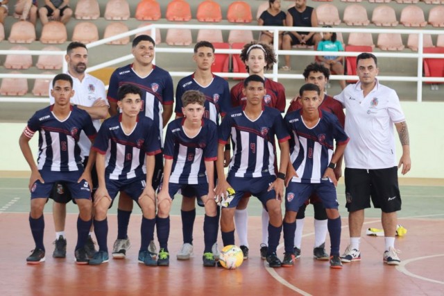 Equipe Iunense Sub 16 alcança 3º lugar no Campeonato Estadual de Futsal de forma invicta