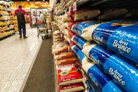 Iúna: supermercados limitam quantidade de arroz para evitar  desabastecimento