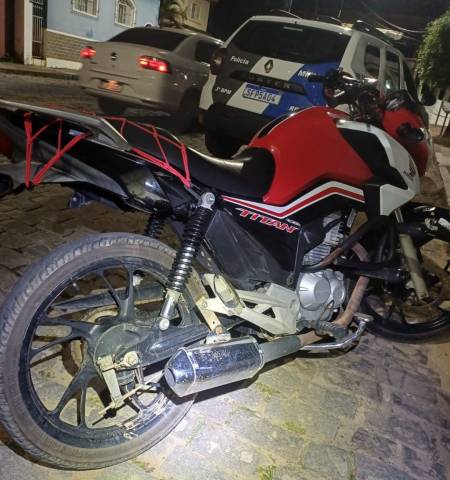 Motocicletas com escapamentos irregulares são apreendidas em Guaçuí