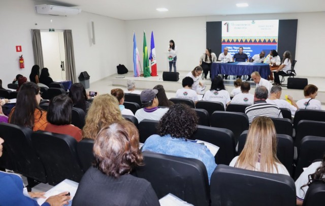 Dores do Rio Preto realizou Conferência Municipal dos Direitos da Pessoa Idosa