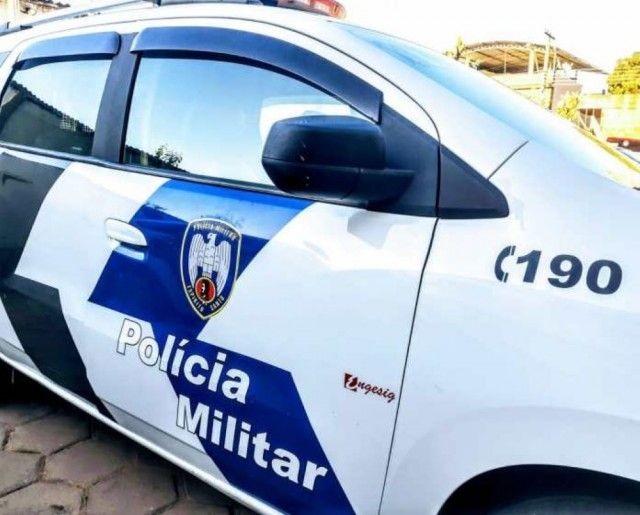 Homem é preso e droga apreendida pela Polícia Militar em bairro de Ibatiba