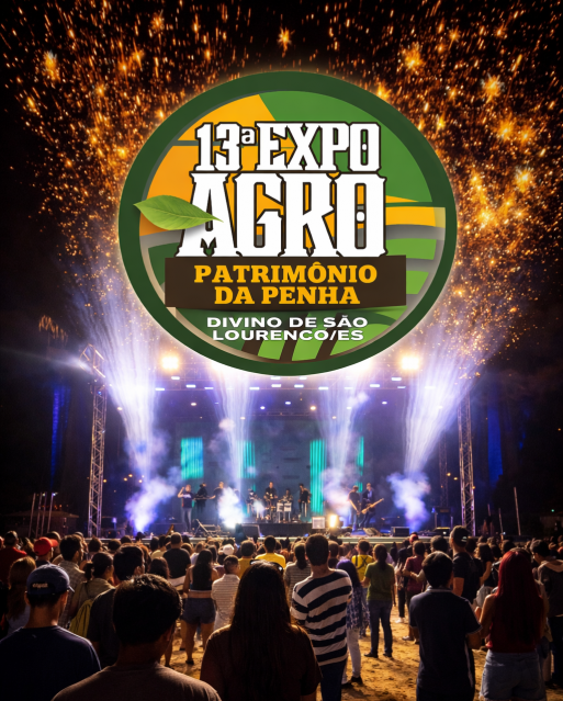 Palco com show e público durante evento ExpoAgro em Patrimônio da Penha, em Divino de São Lourenço
