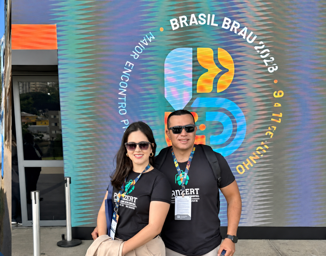 Sócios da Panzert Cervejaria Artesanal, de Ibatiba, participam da Brasil Brau 2026, maior feira cervejeira da América Latina, realizada em São Paulo.
