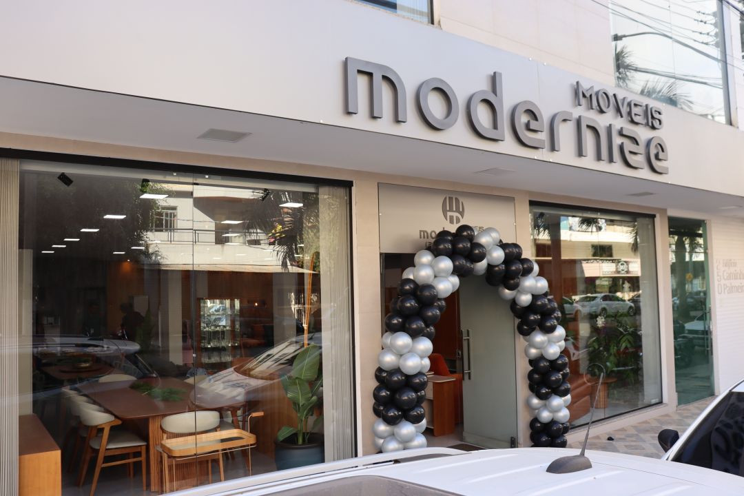 Fachada da loja Modernize Móveis, localizada no Centro de Iúna.