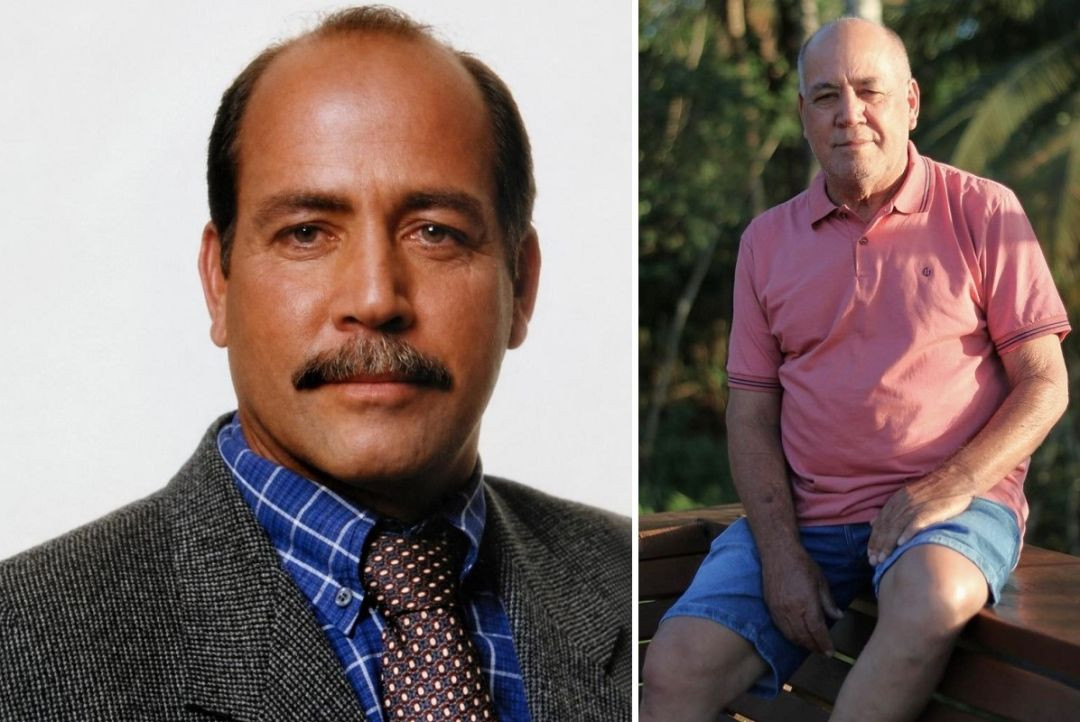Montagem com duas fotografias de João Arthur. À esquerda, um retrato mais antigo em que aparece de terno, camisa azul e gravata. À direita, uma imagem recente mostra João Arthur sentado em um banco ao ar livre, usando camisa polo rosa e bermuda azul.